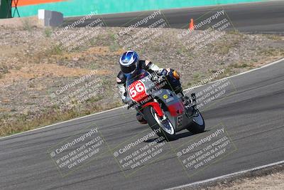 media/Apr-20-2025-AHRMA (Sun) [[393a79c373]]/Race/Group 11 early race/Turn 4b/